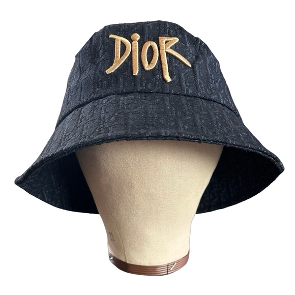 CHRISTIAN DIOR Monogram Embroidered Bucket Hat ONE SIZE Textured Black & Gray - Picture 1 of 9